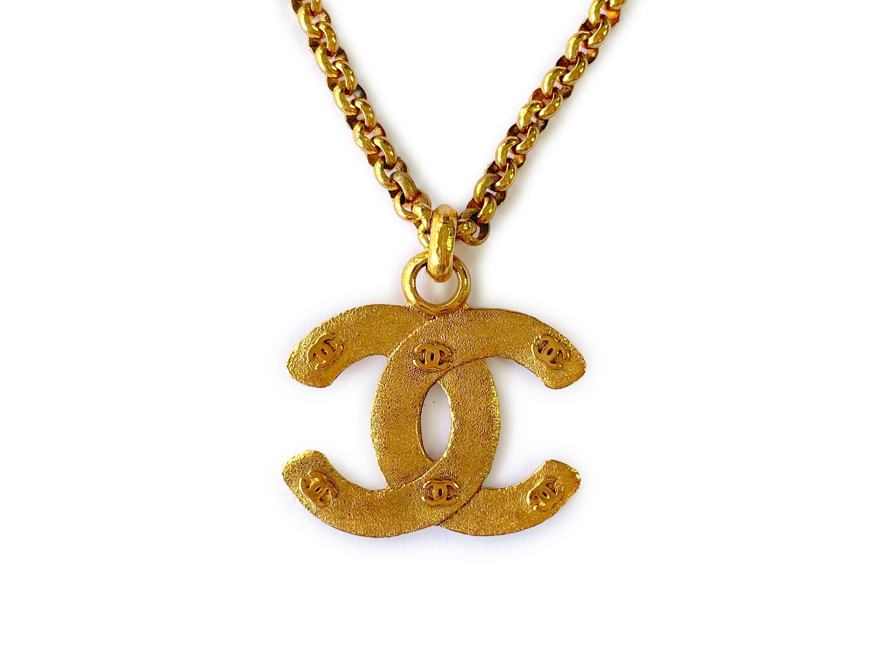 Chanel Vintage Collection 29 Brushed Logo Chain Necklace