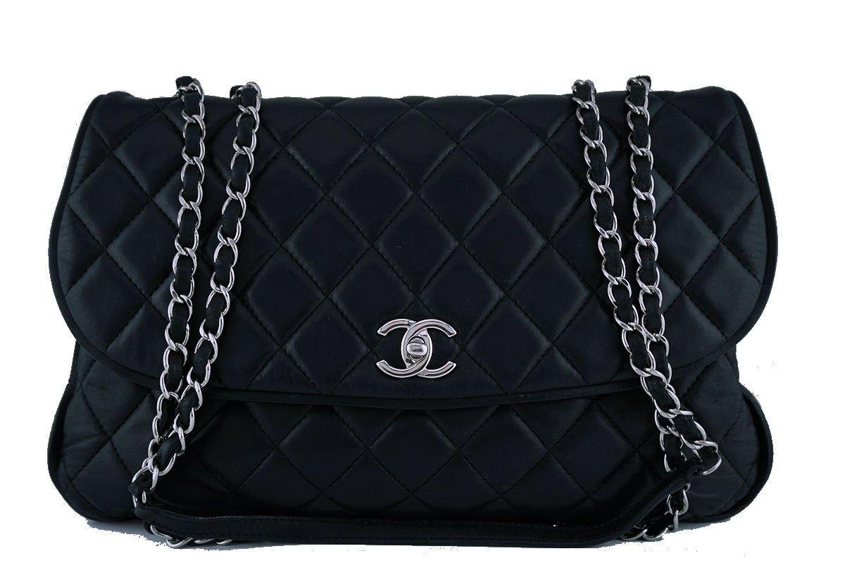 Chanel Black Maxi/Jumbo sized Quilted Soft Classic Messenger Flap Bag 7Y4