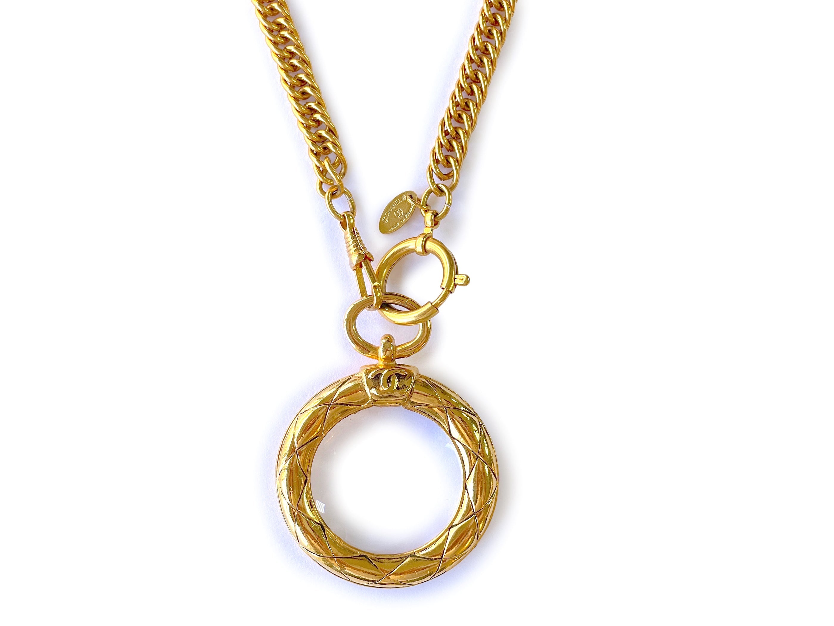 Chanel Vintage Classic Quilted Framed Magnifying Glass Pendant Long Necklace