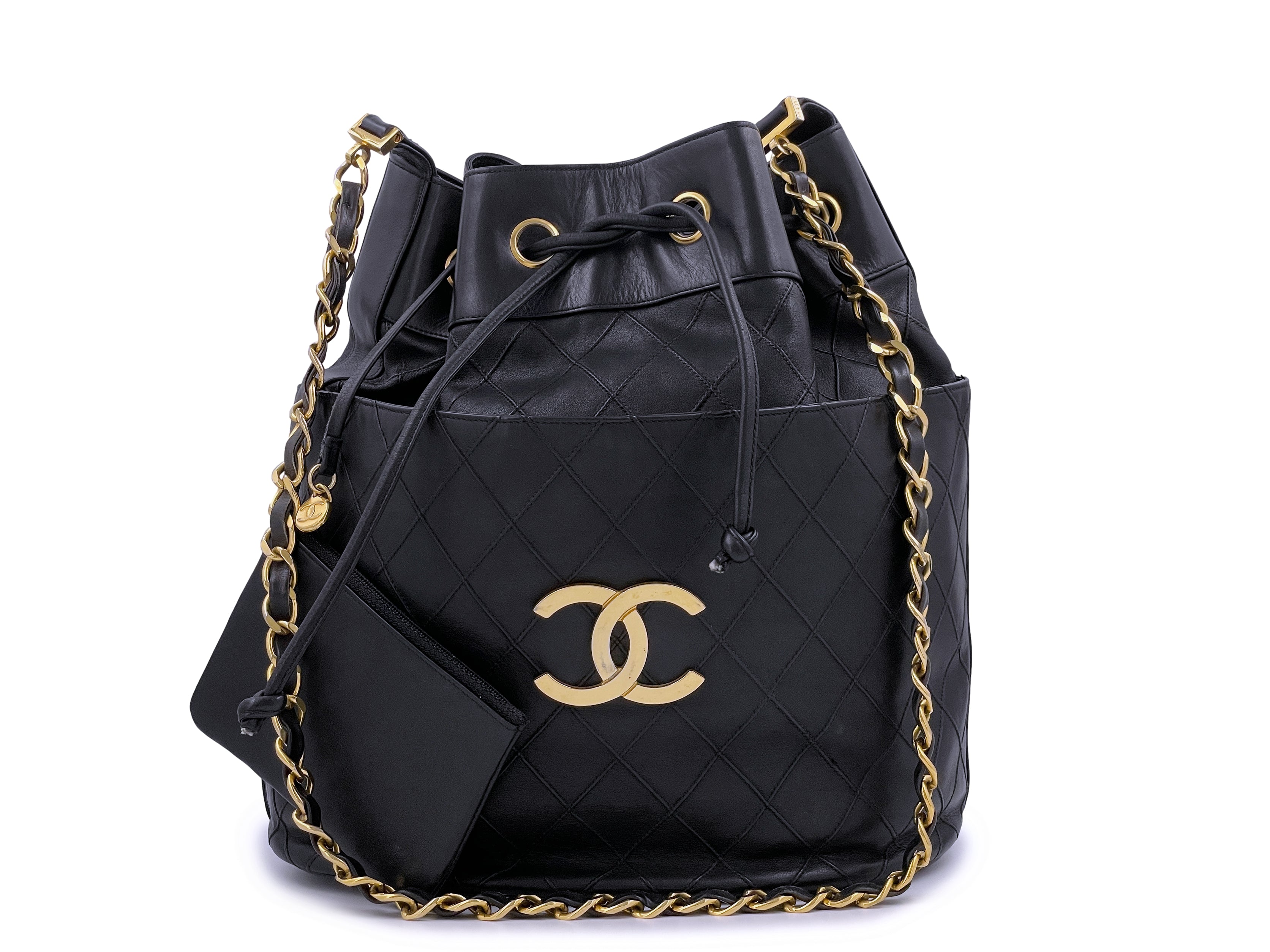 Chanel Vintage Bucket Drawstring Bag Large Black Tote 24k GHW 7XR