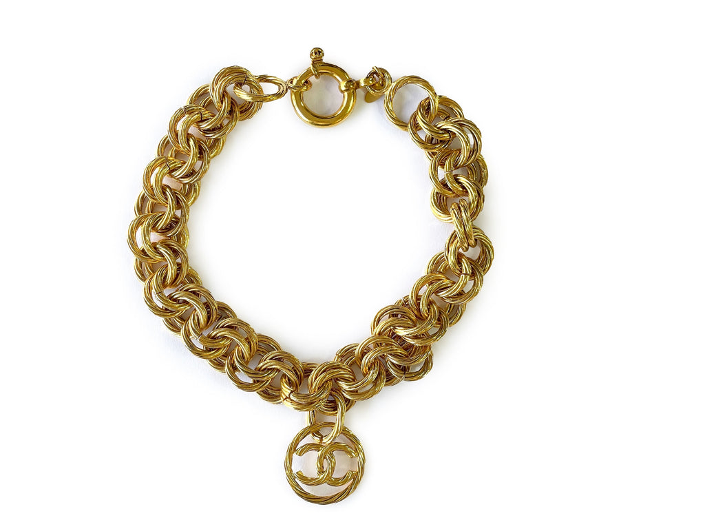 Chanel 93P Vintage Chunky Chain Choker Encircled CC Pendant Necklace
