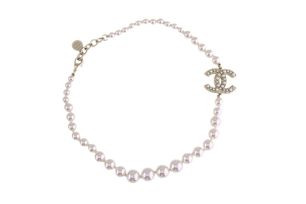 NIB Chanel 100th Anniversary Pearl Classic CC Choker Necklace A64757