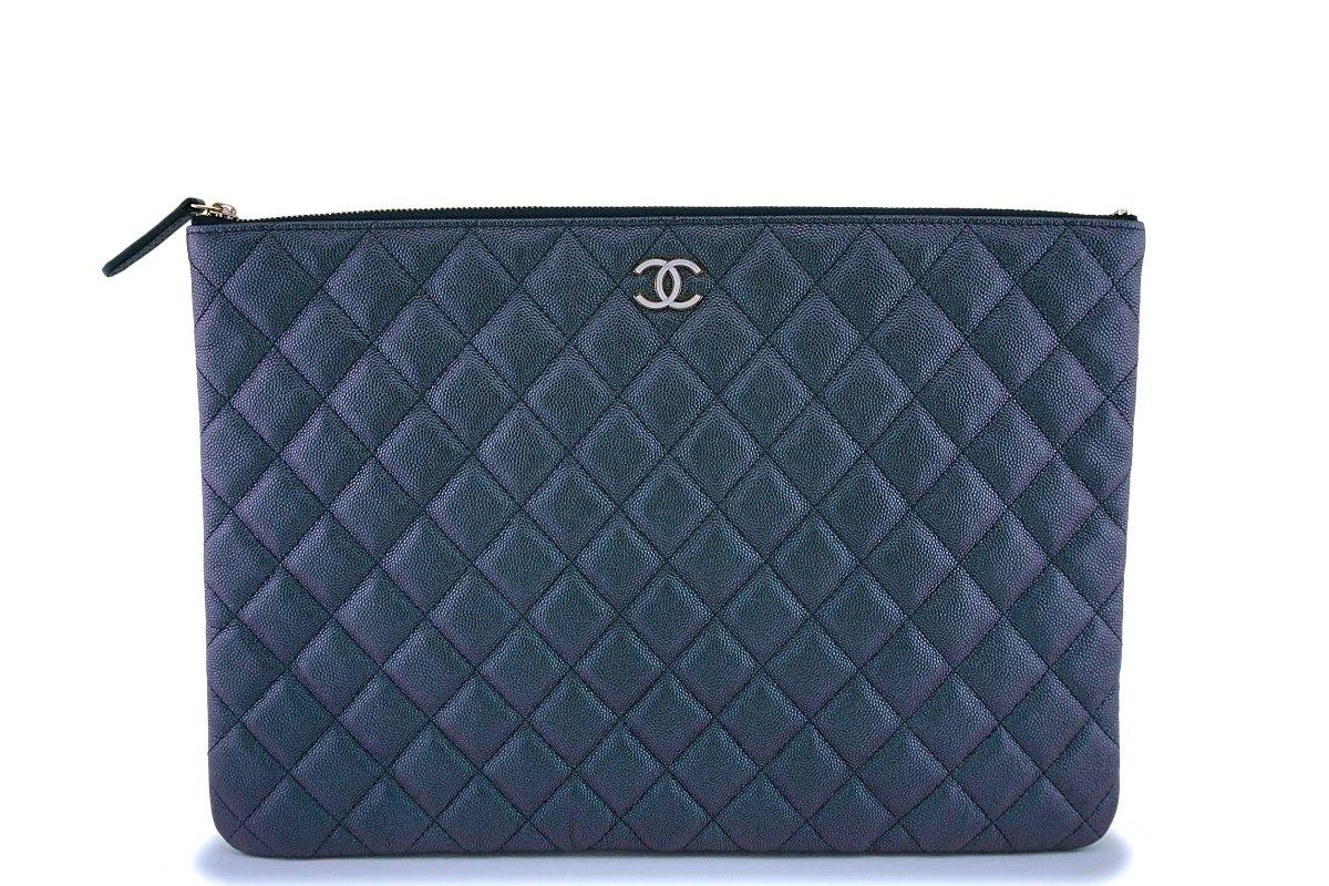 NIB 19S Chanel Iridescent Black Pearly CC Caviar Large O Case Clutch Bag