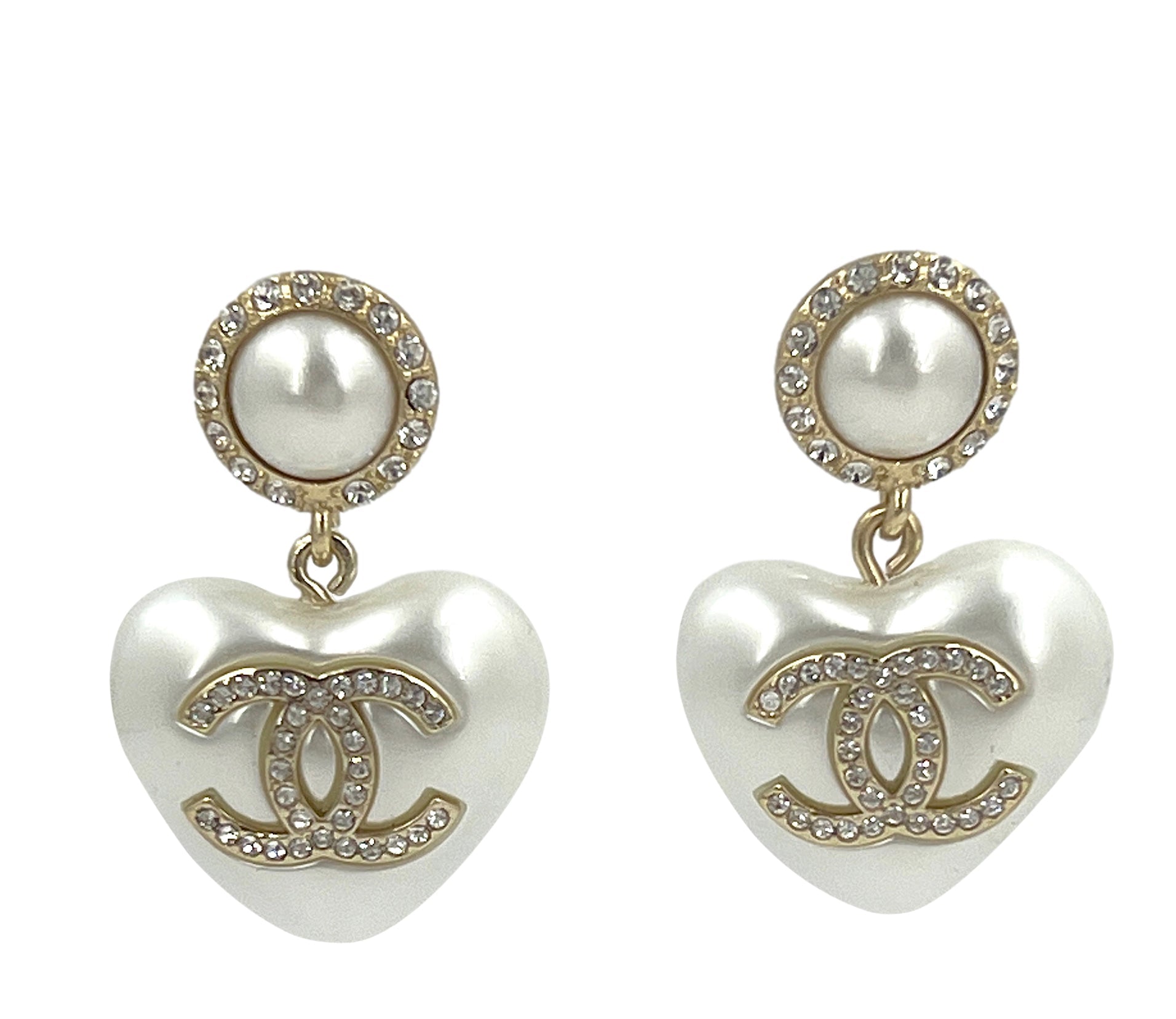 Chanel 21A Coco Neige Pearl Heart Crystal CC Dangle Drop Earrings