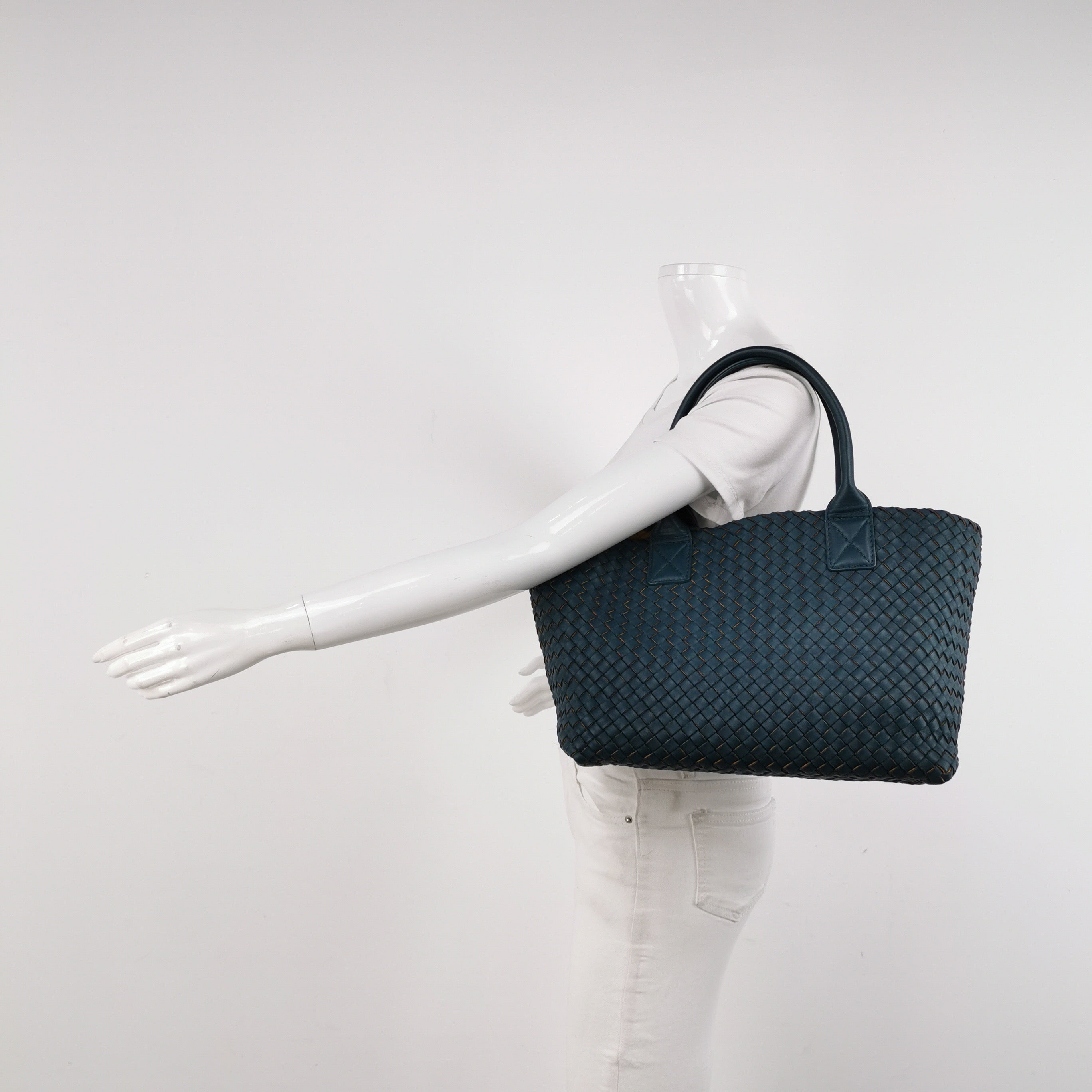 Bottega Veneta Cabat Tote Small/Medium Intreccio Blue Green Leather and Suede Lining 32cm