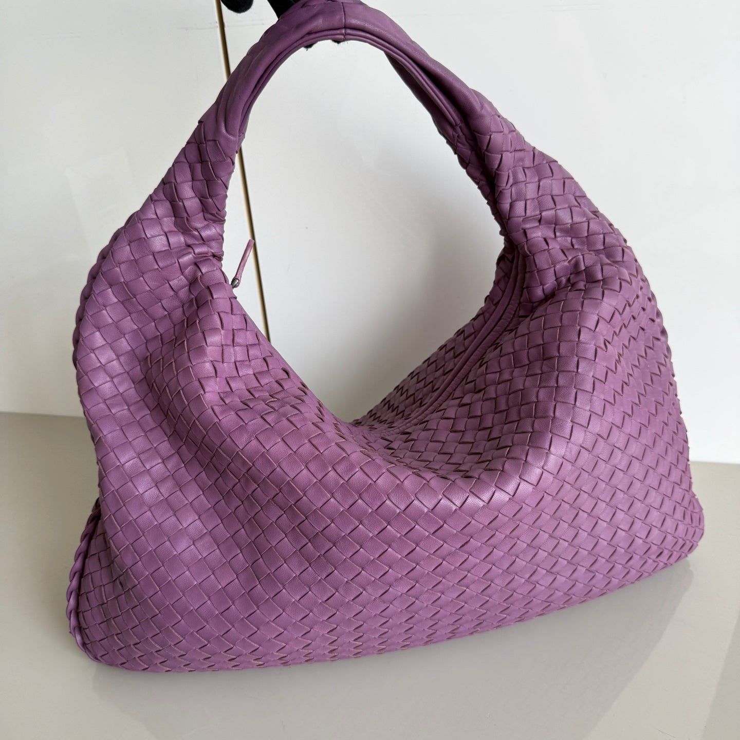 Bottega Veneta Hobo Bag Lambskin leather Lilac Lavender Purple Medium 47cm
