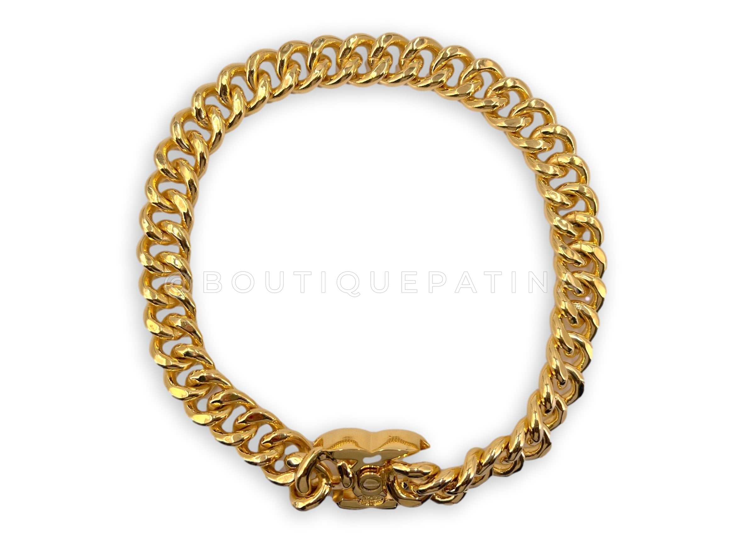 Chanel 96P Vintage Chunky Turnlock Choker Necklace 24k Gold Plated