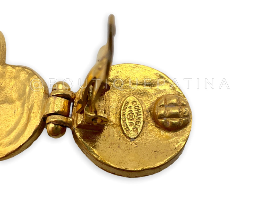 Chanel Vintage 94A Gripoix Clover Drop Earrings