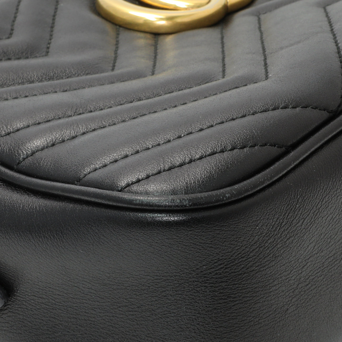 Gucci Black Calfskin Matelasse Small GG Marmont Chain Shoulder Bag