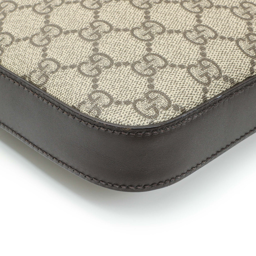 Gucci GG Supreme Monogram Flat Messenger