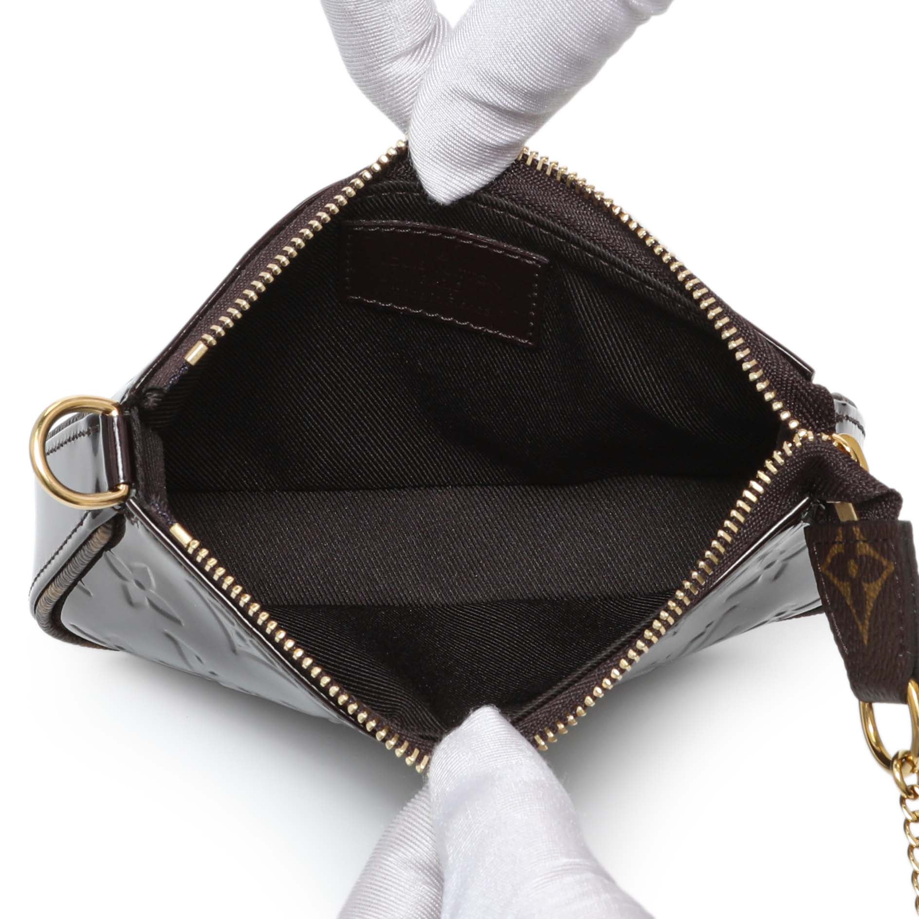 Louis Vuitton Amarante Vernis Monogram Mini Pochette Accessories