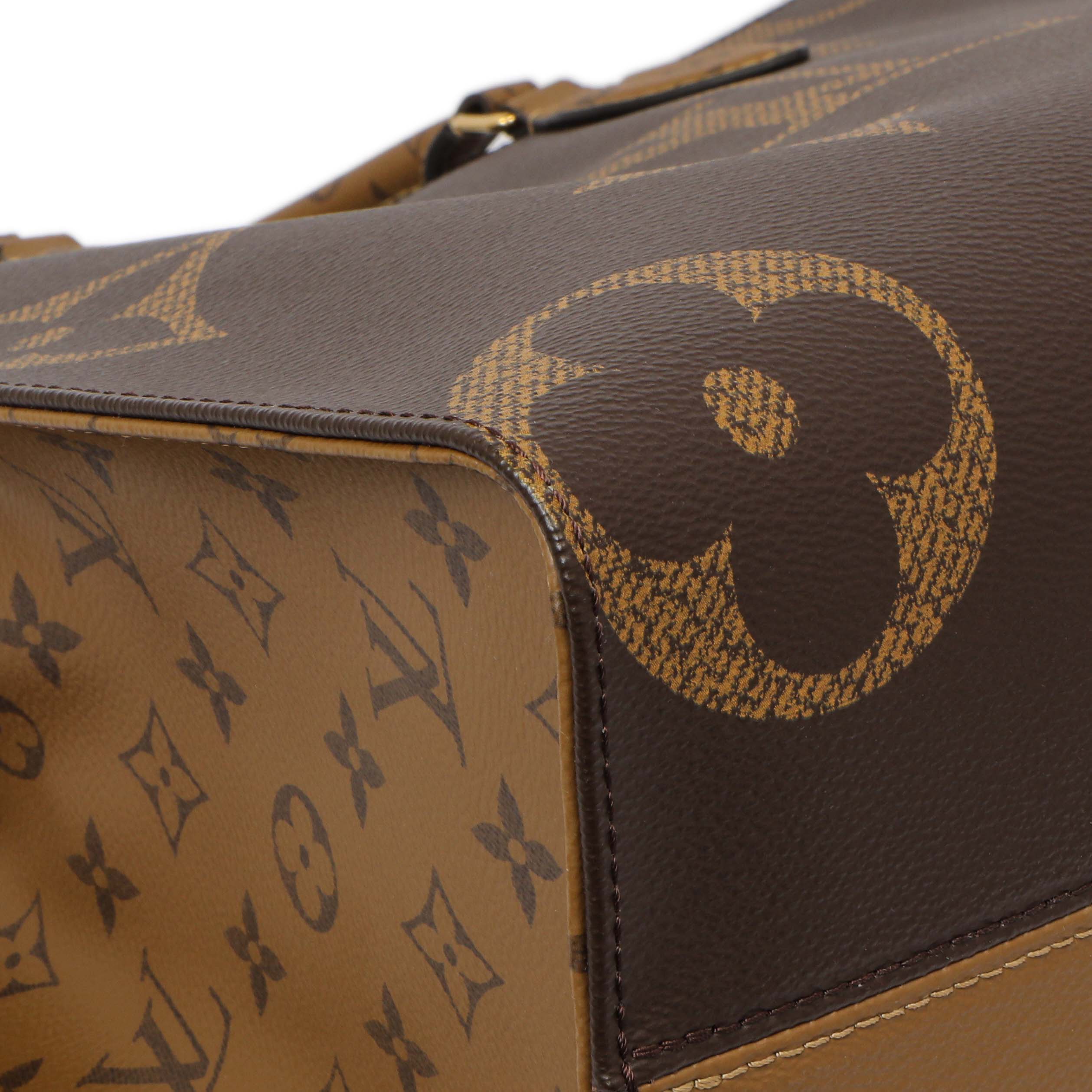 Louis Vuitton Reverse Monogram Giant Onthego MM