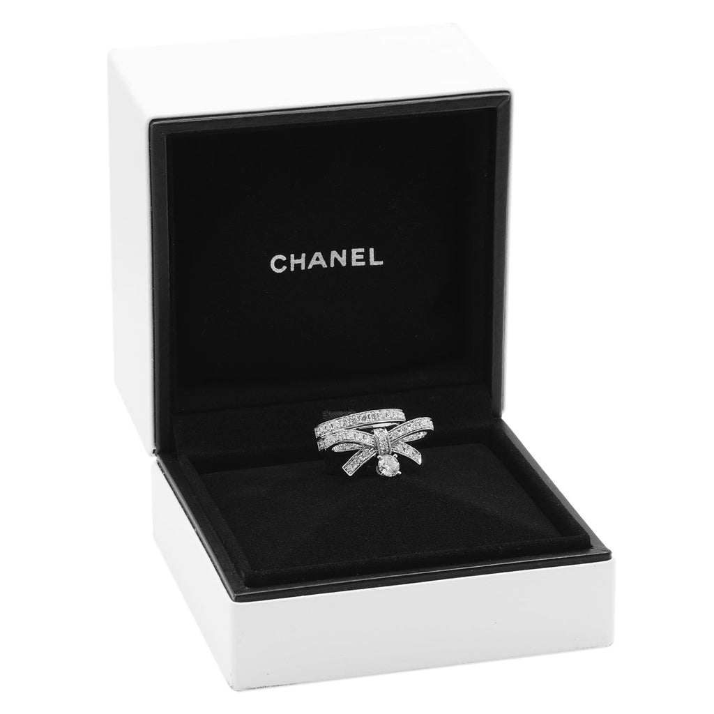 Chanel 18K White Gold Diamond Ruban Ring