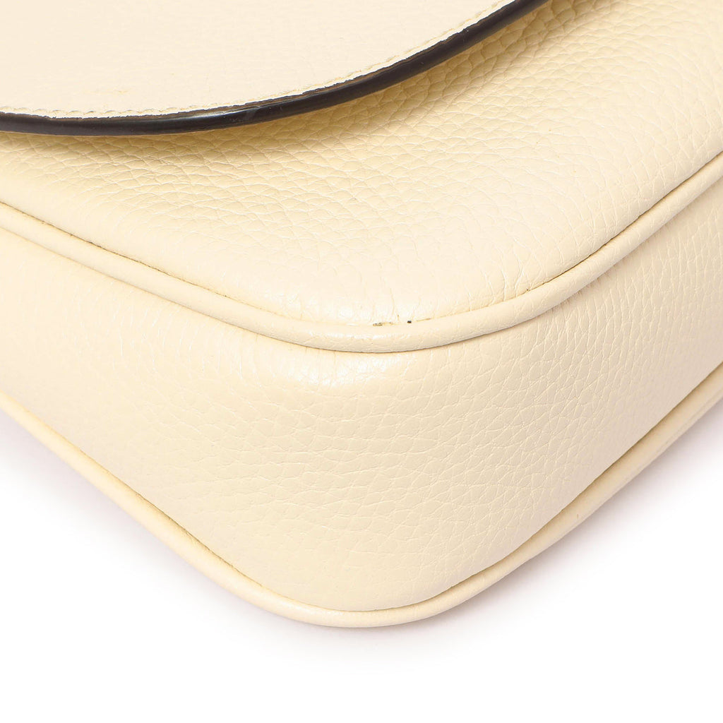 Gucci Ivory Pebbled Calfskin Medium Soho Flap Crossbody