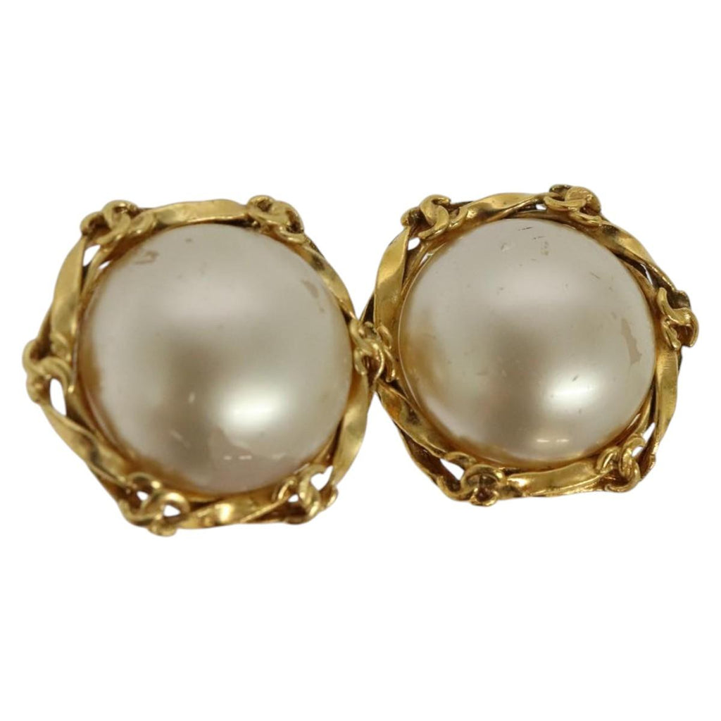 CHANEL Earring metal Gold CC 114148