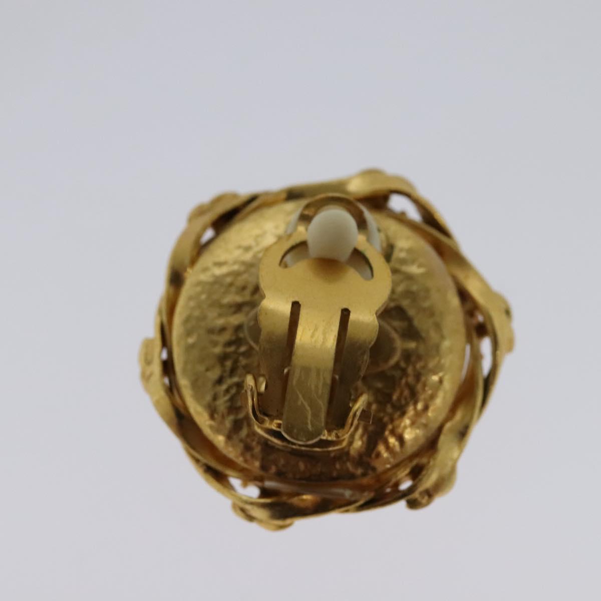 CHANEL Earring metal Gold CC 114148