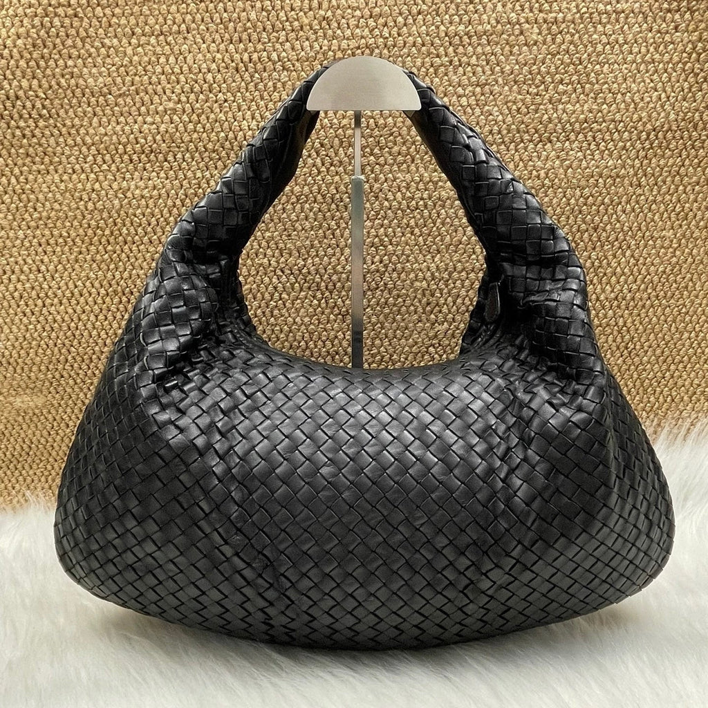 Bottega Veneta Veneta Hobo Black Leather Bag Large 48cm