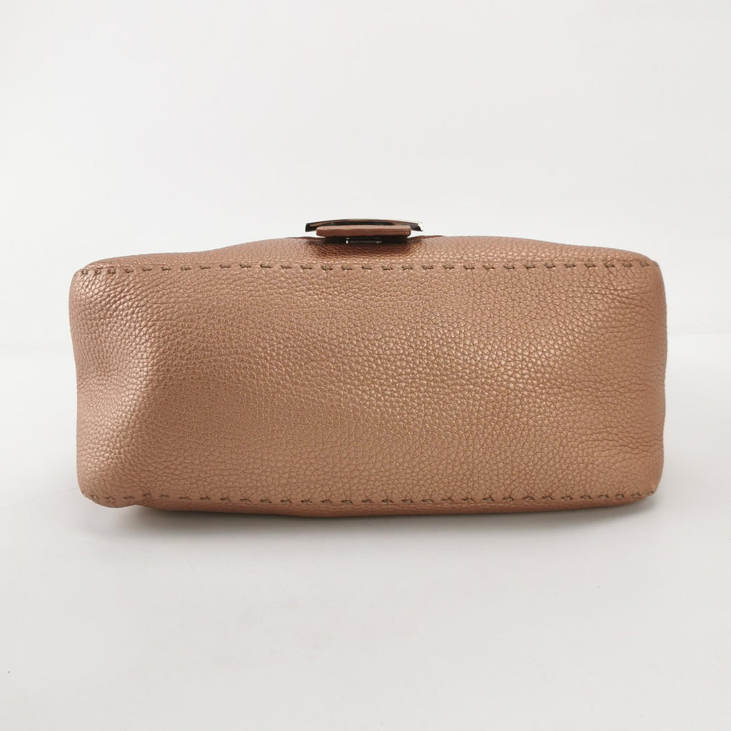 Fendi Mamma Baguette Selleria Calfskin Leather Pink Metallic Shoulder Bag