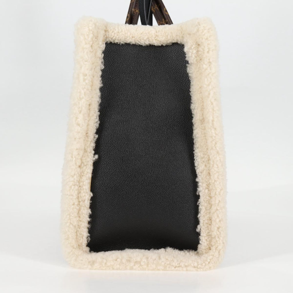 LOUIS VUITTON Monogram Shearing On The Go GM Tote Bag M56958 LV 124652S