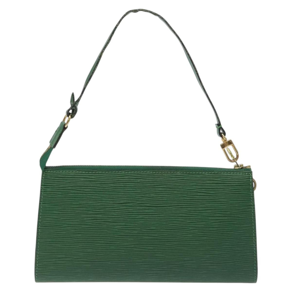 LOUIS VUITTON Epi Pochette Accessoires Pouch Green M52984 LV 127700