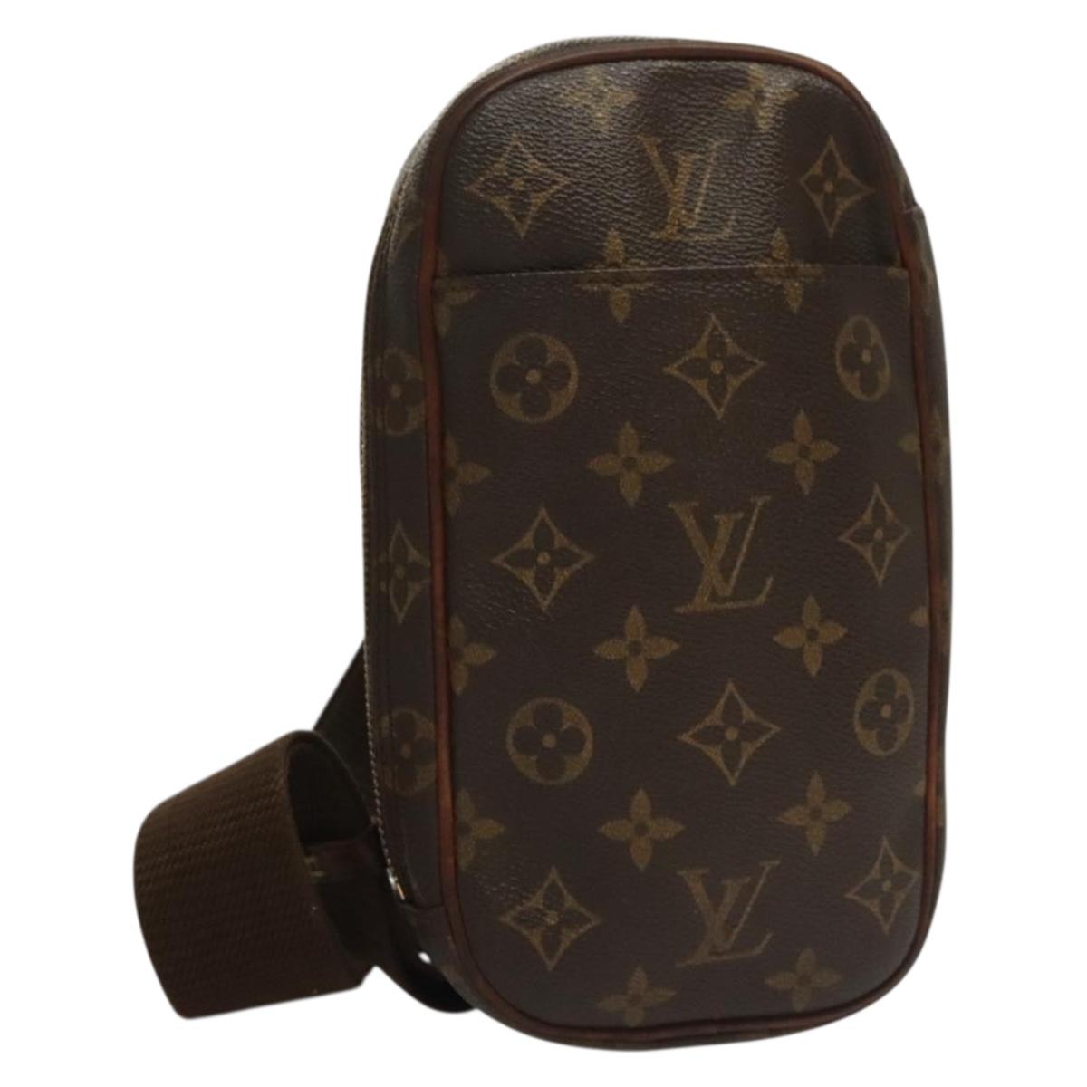 LOUIS VUITTON Monogram Pochette Gange Shoulder Bag M51870 LV 132865