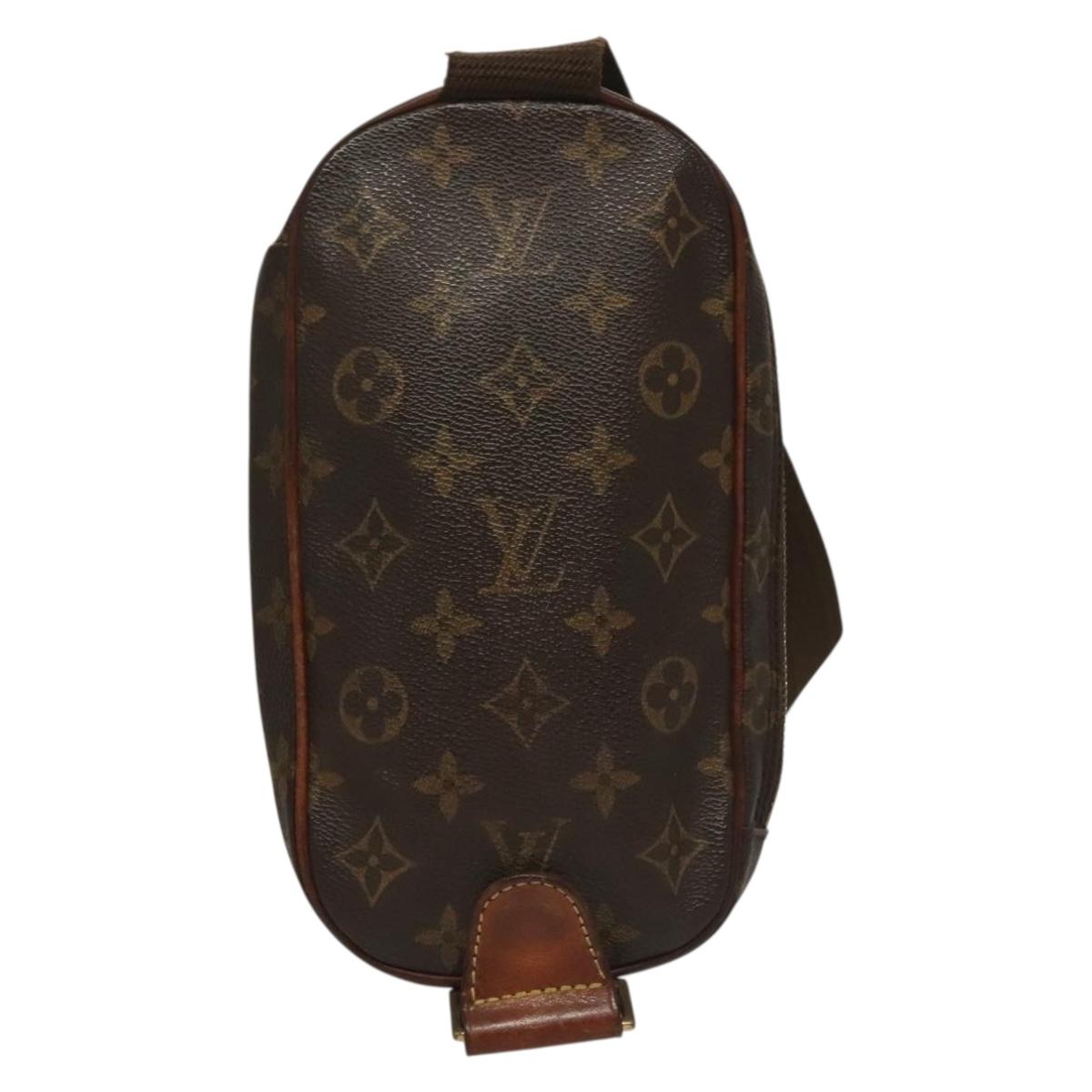 LOUIS VUITTON Monogram Pochette Gange Shoulder Bag M51870 LV 132865