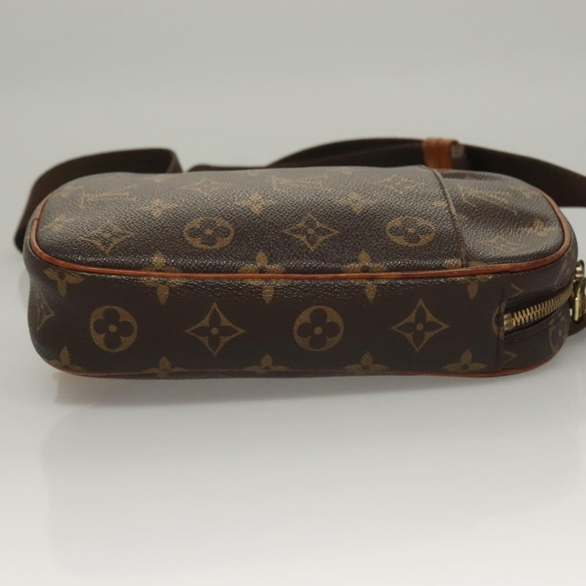 LOUIS VUITTON Monogram Pochette Gange Shoulder Bag M51870 LV 132908