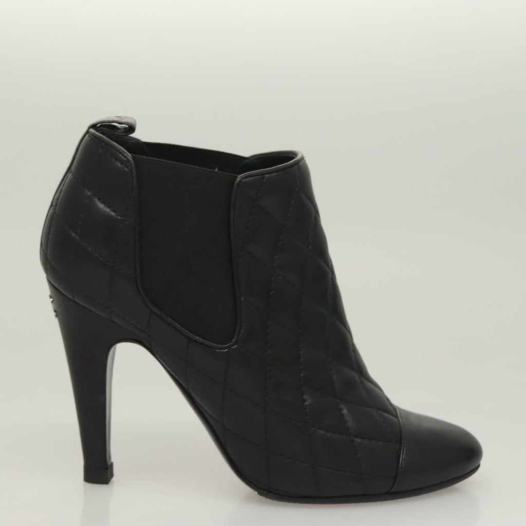 CHANEL Matelasse Side Gore Heel Boots Lamb Skin Black CC 132992V