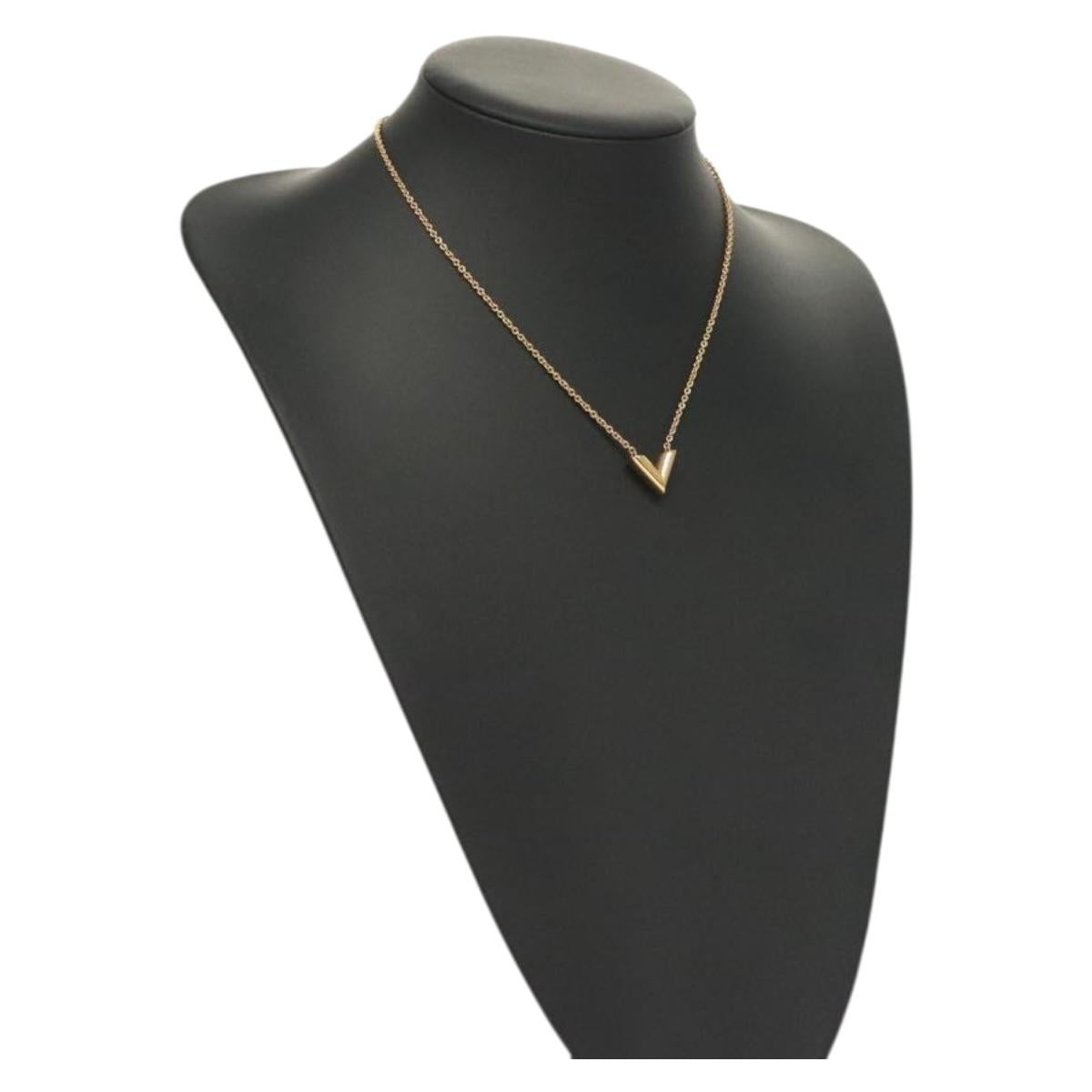 LOUIS VUITTON Essential V Necklace Gold M61083 LV 133449