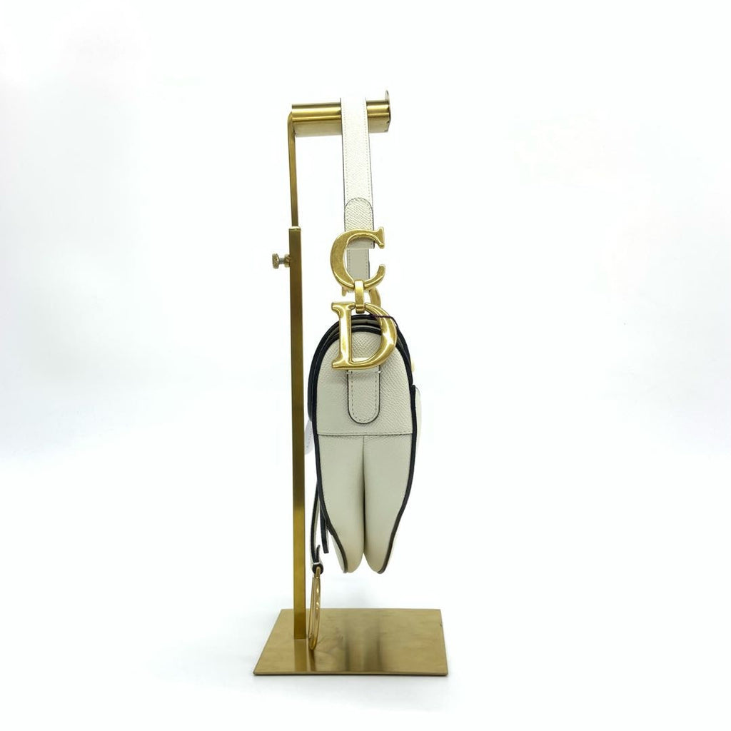 Dior Saddle Medium 2022 White Grained Leather Handbag with Leather Strap