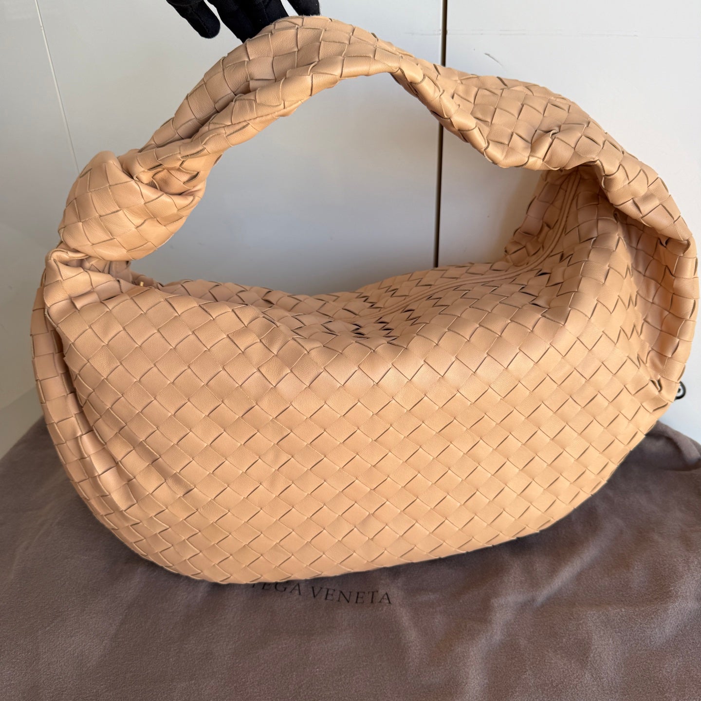 Bottega Veneta Jodie Classic Large Milk Tea Beige Lambskin Leather Clutch Bag