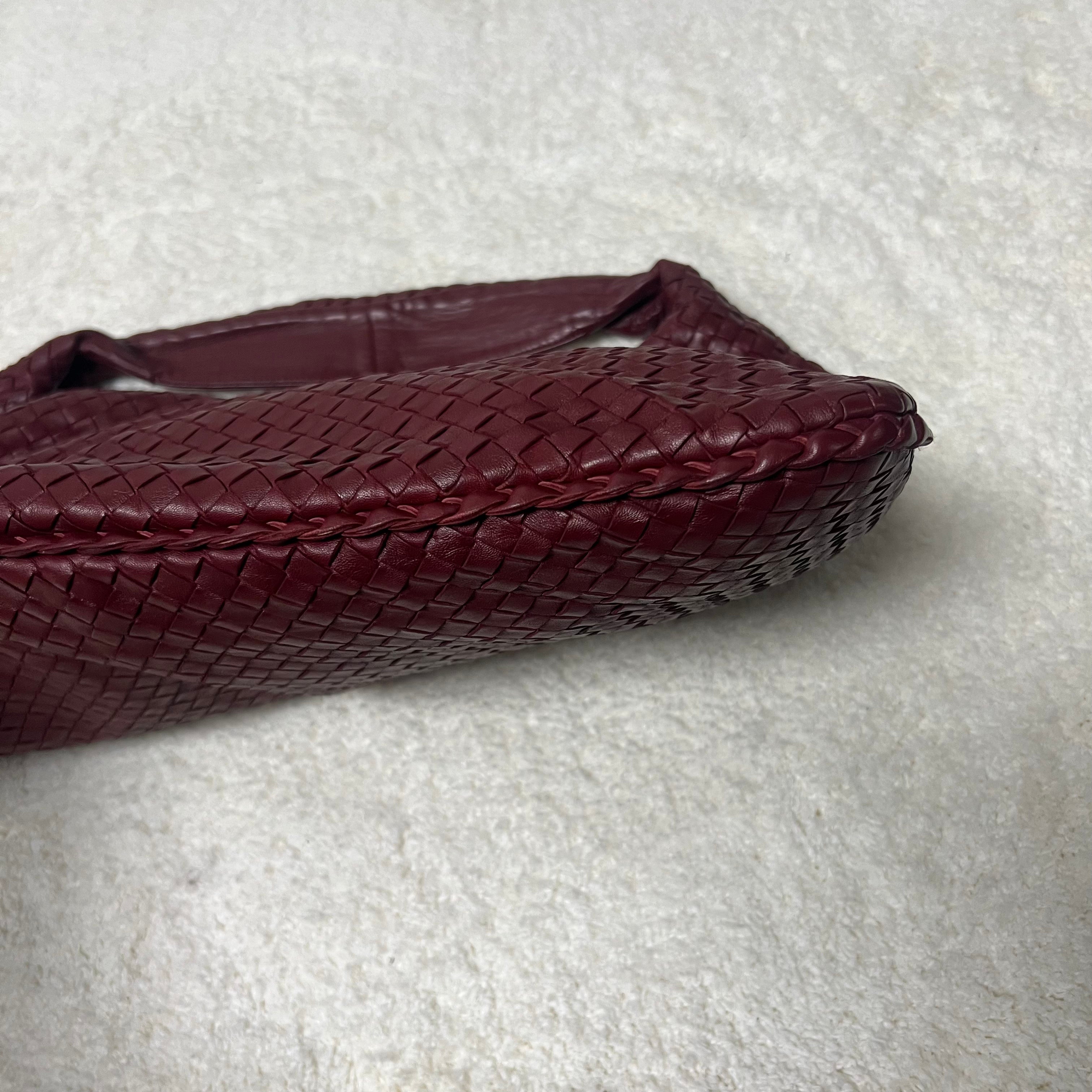 Bottega Veneta Veneta Hobo Burgundy Leather Bag Maxi 50cm