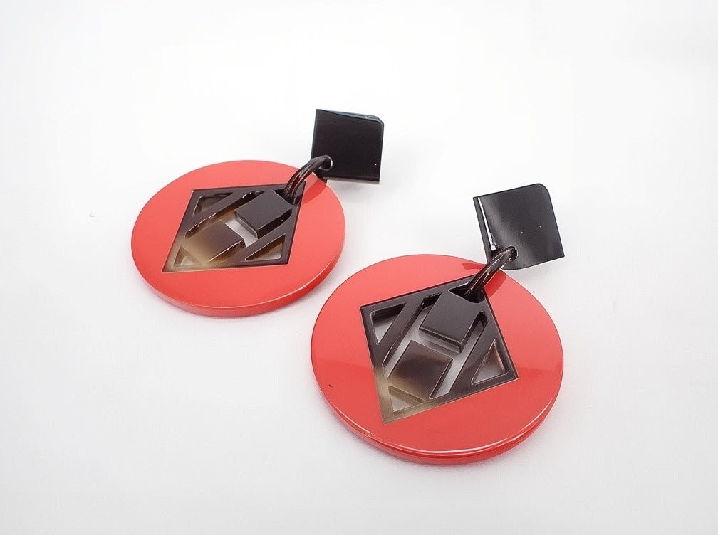 Hermès Pink Lacquered Buffalo Horn H Round Earrings