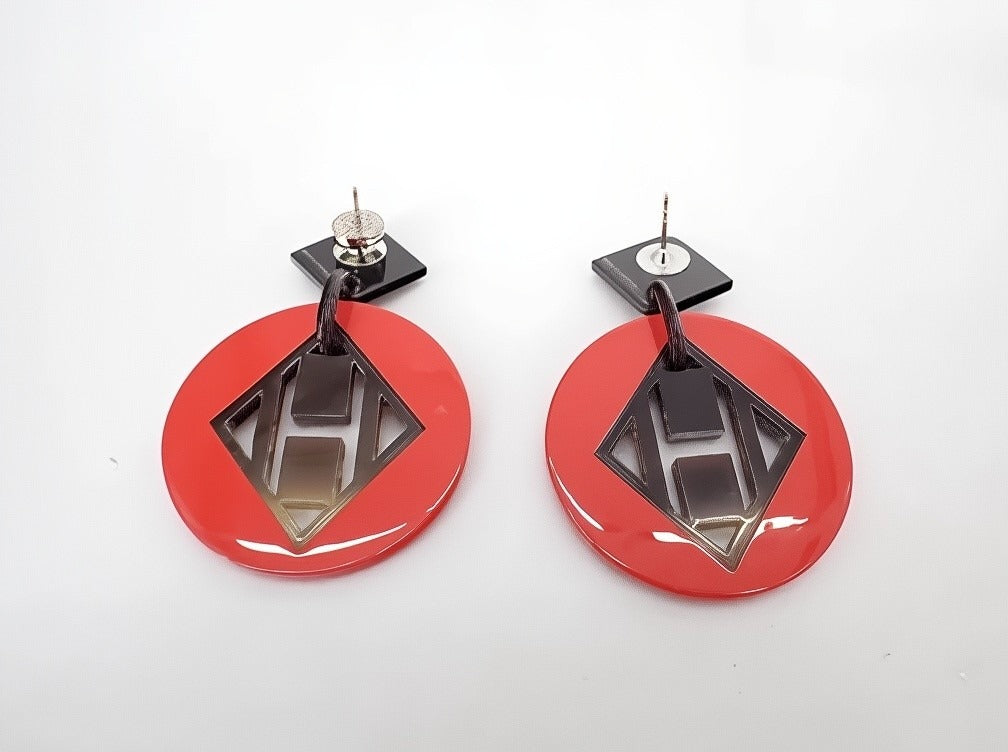 Hermès Pink Lacquered Buffalo Horn H Round Earrings