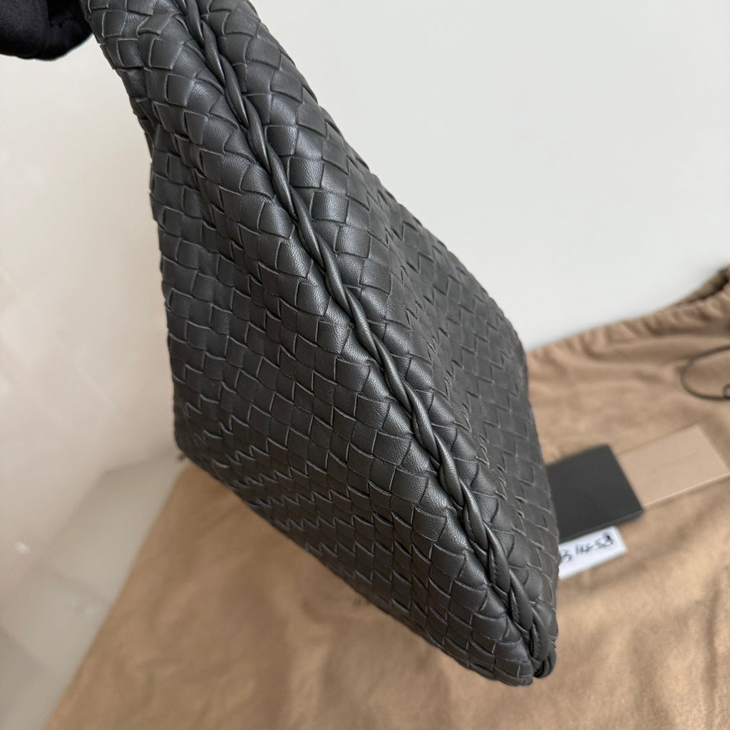 Bottega Veneta Hobo Bag Lambskin leather Dark Grey Large 47cm