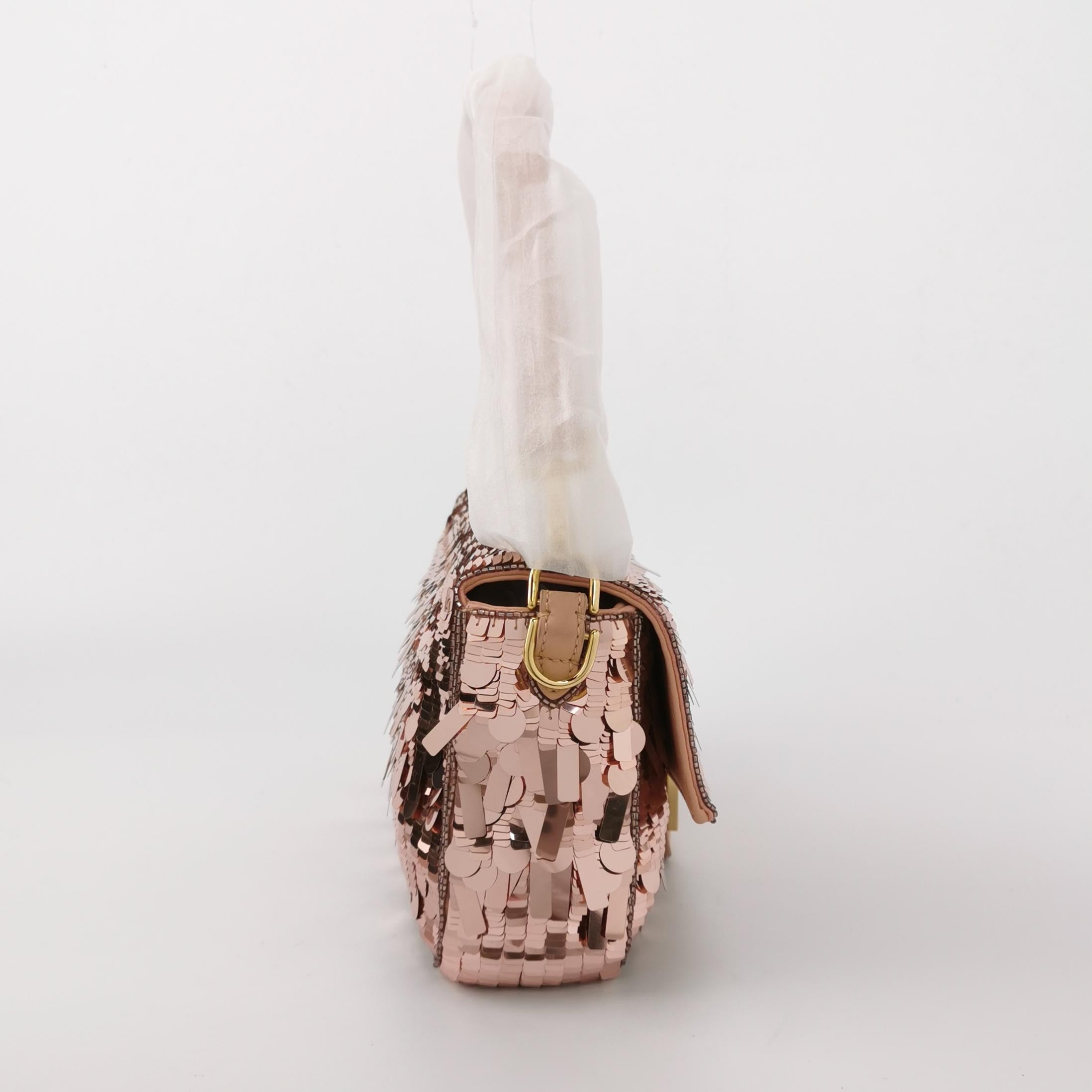 Fendi Baguette Glitter Sequins Paillettes Vitello Grace Sex and the City Baby Pink