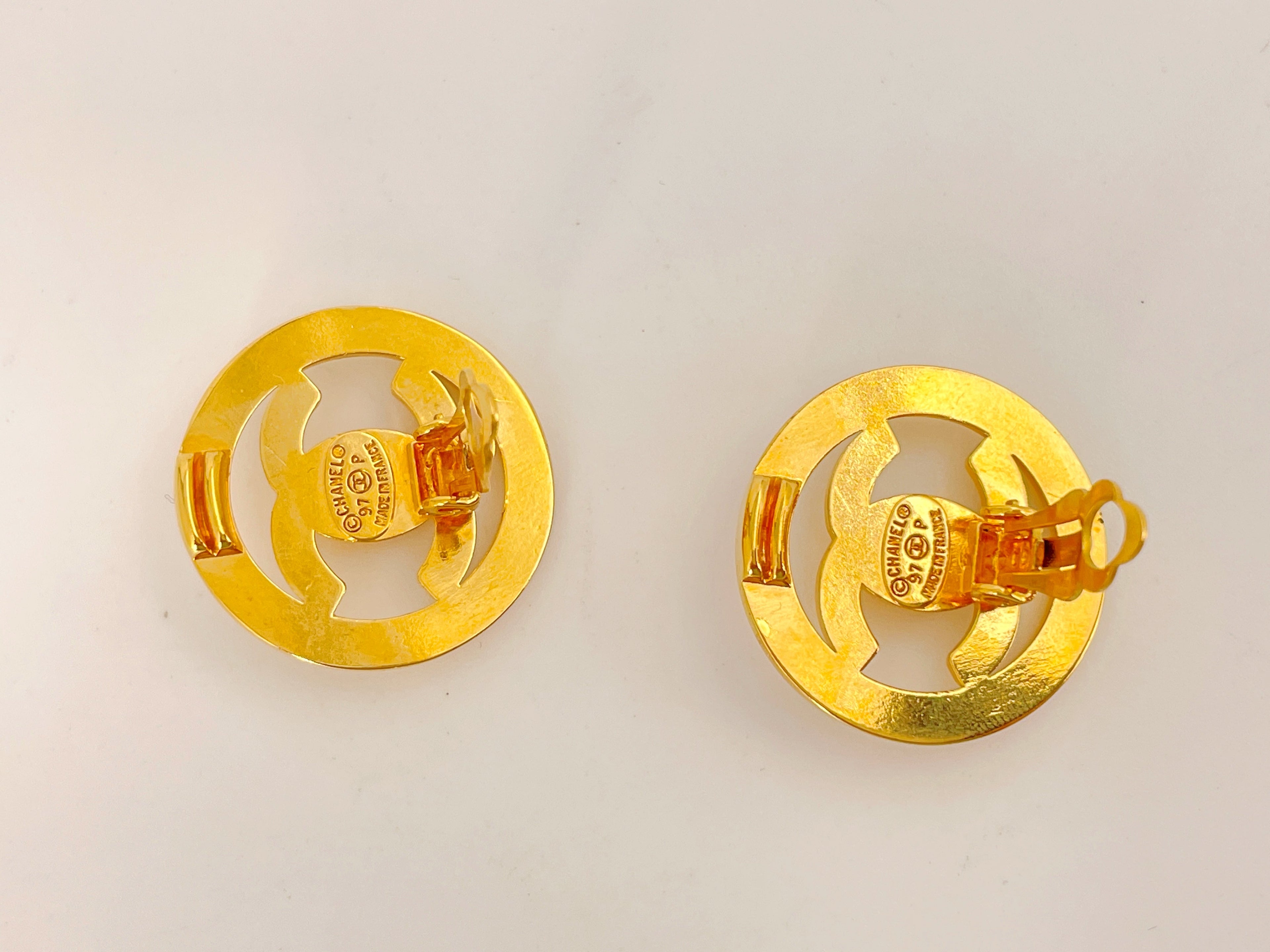 Chanel Vintage 97P Encircled Turnlock Stud Earrings