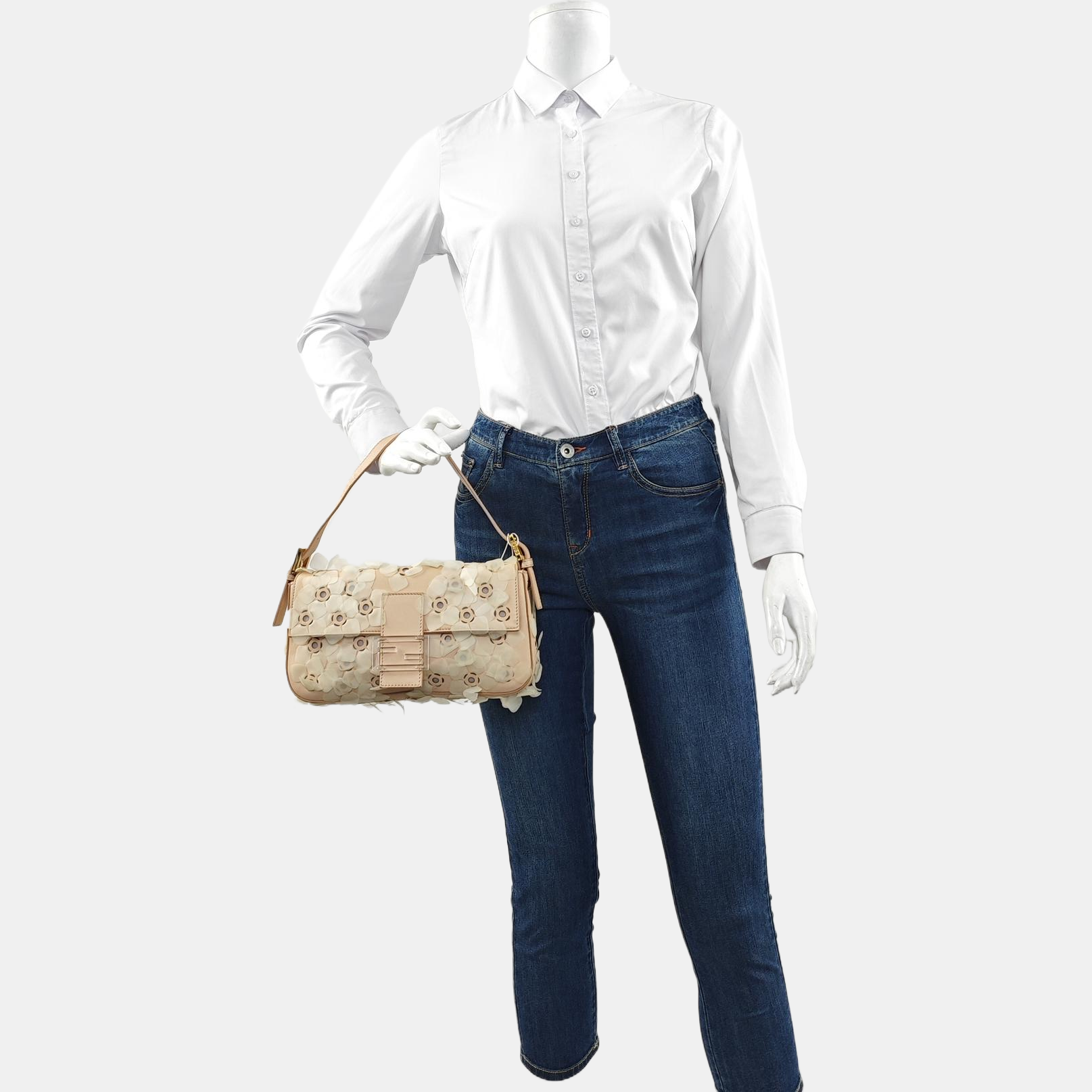 Fendi Baguette Pink Leather with Flower Embellishment Transparent Buckle