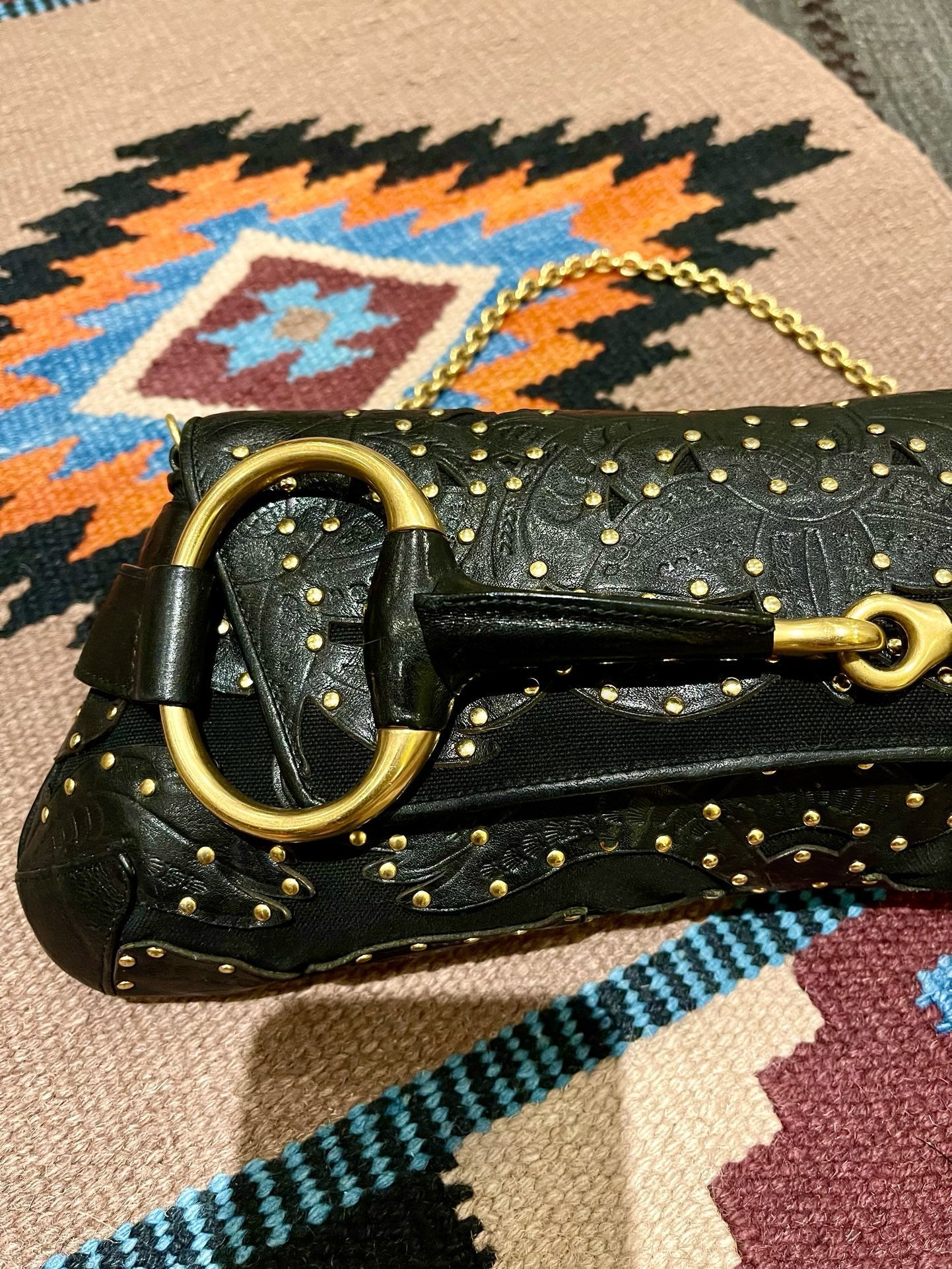 Gucci Horsebit 1955 Chain Shoulder bag Large Black Embossed Leather and Gold Studs