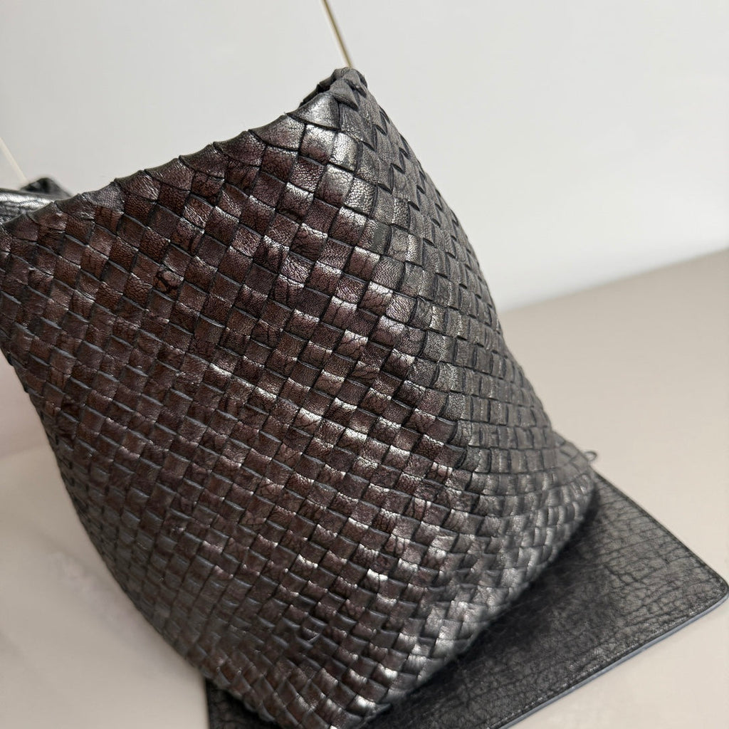 Bottega Veneta Cabat Maxi Intreccio Leather Tote Bag Metallic 50cm
