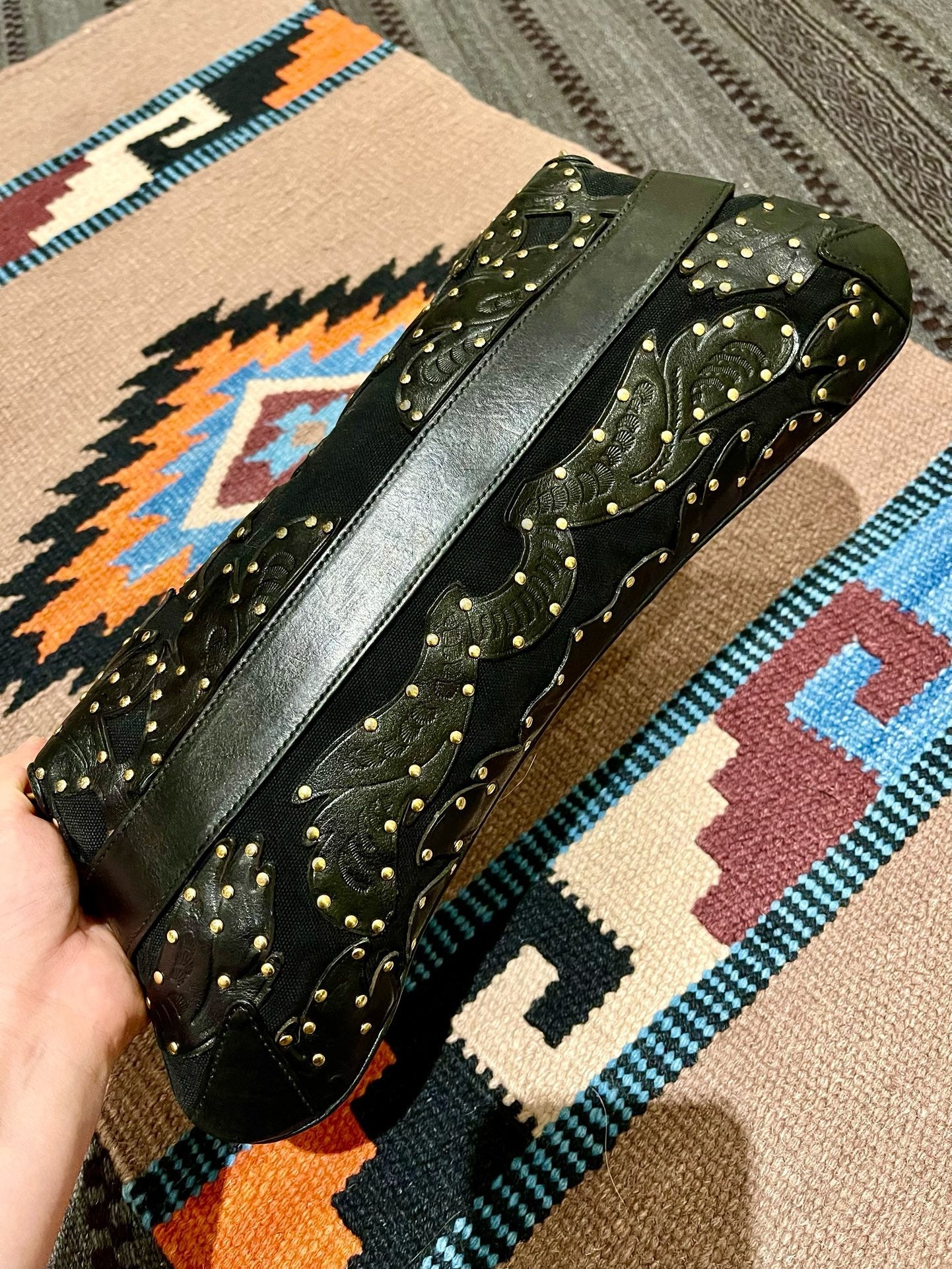 Gucci Horsebit 1955 Chain Shoulder bag Large Black Embossed Leather and Gold Studs