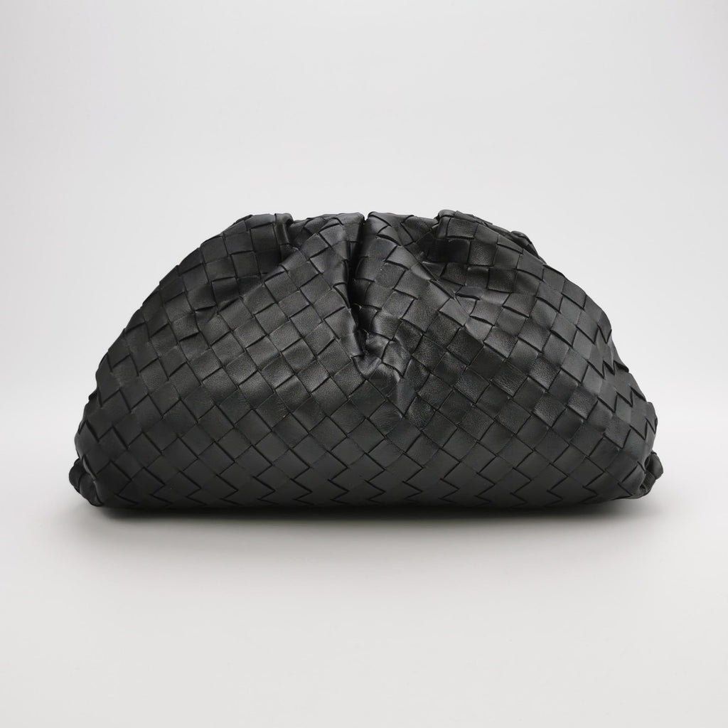 Bottega Veneta Pouch Large Intrecciato Black Calfskin Leather Clutch