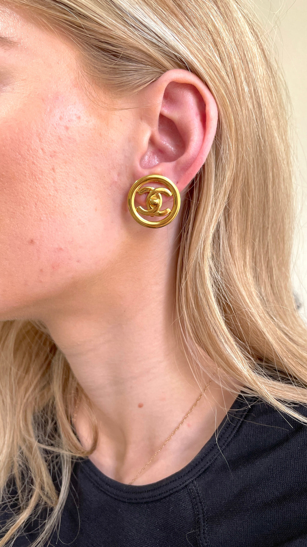 Chanel Vintage 97P Encircled Turnlock Stud Earrings