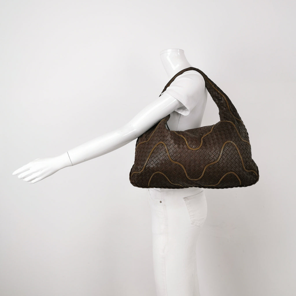 Bottega Veneta Veneta Hobo Intrecciato Dark Brown Leather Zipper Chain Embellished 45cm