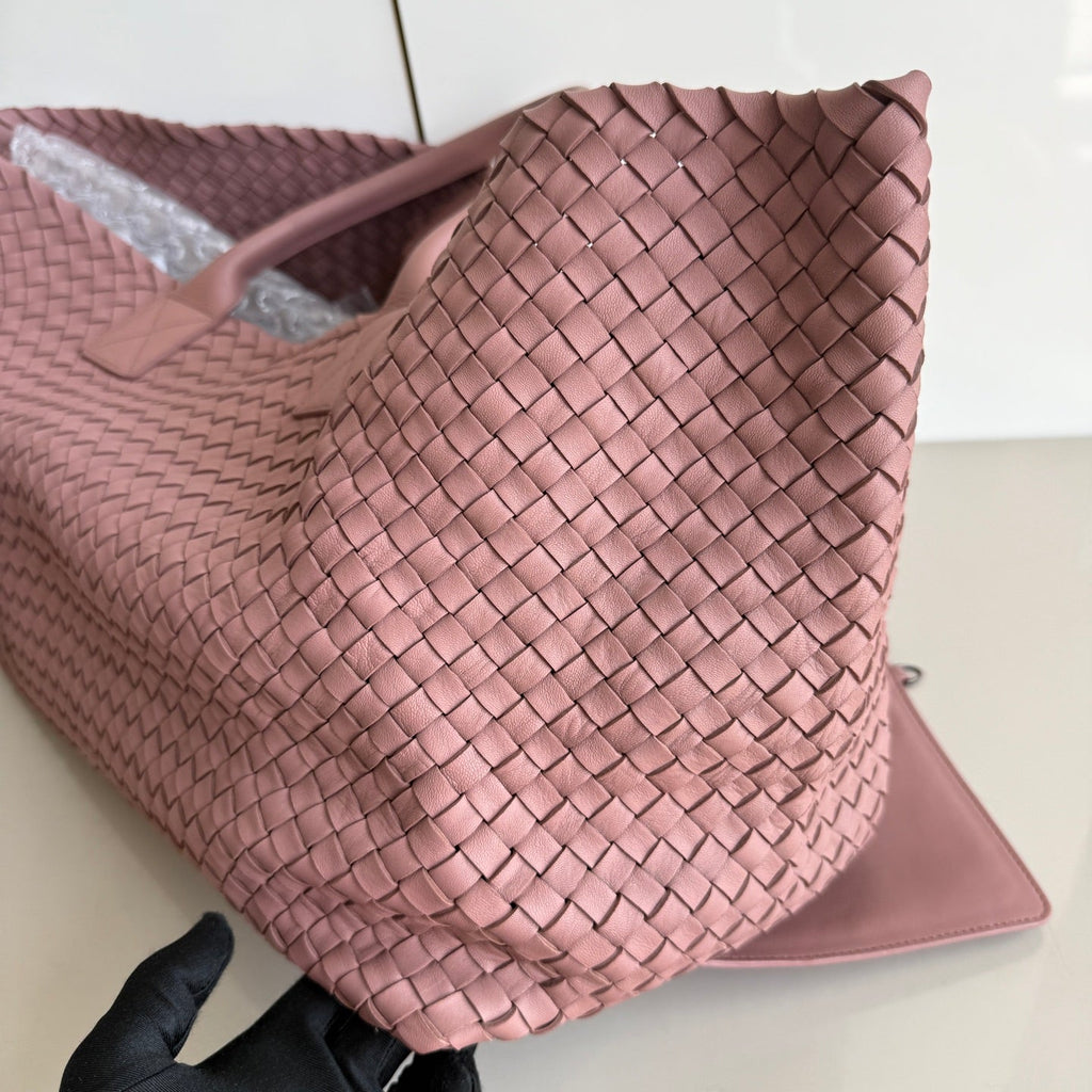 Bottega Veneta Cabat Maxi Intreccio Leather Tote Bag Mauve Pink 50cm