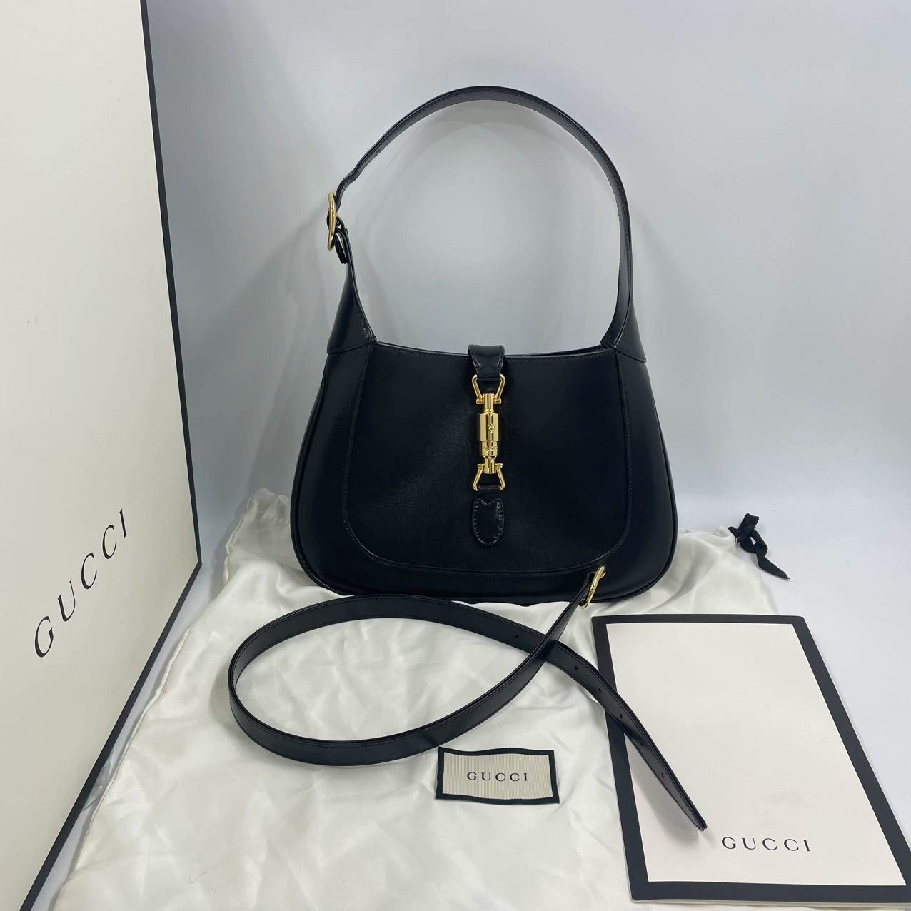 Gucci Jackie 1961 Black Leather Bag Small Piston Lock With Strap