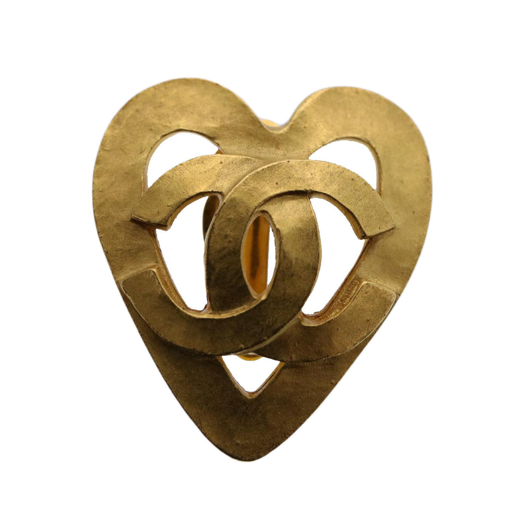 CHANEL heart Earring Gold Tone CC 60077A