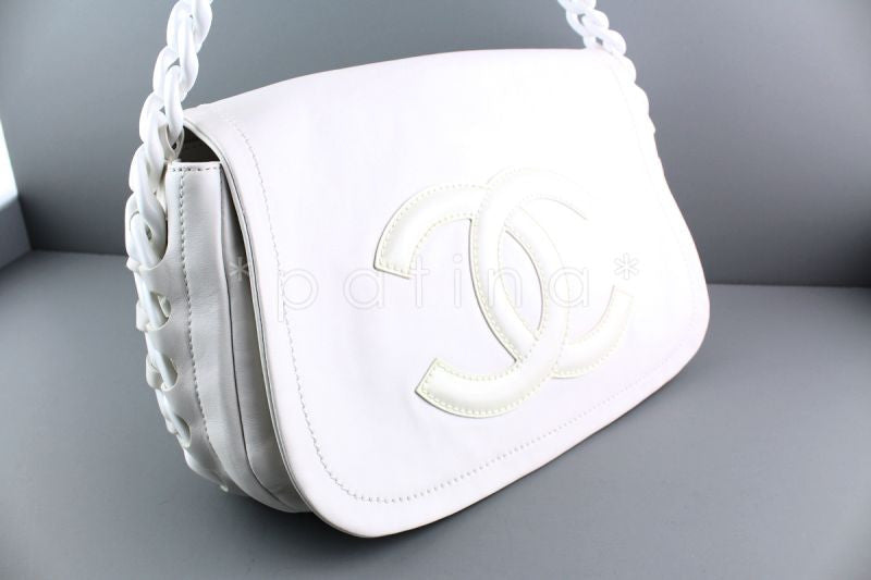 Chanel White Luxury Modern Chain Resin Jumbo Flap Bag
