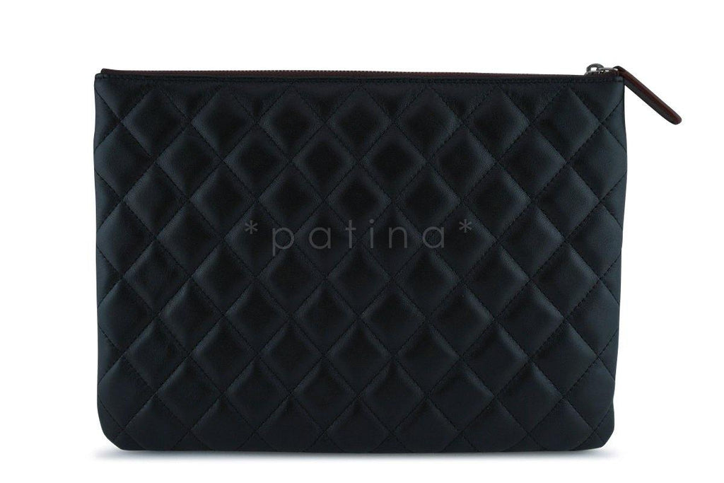 NWT 17S Chanel Black Classic Quilted O Case Flap Clutch Purse Bag