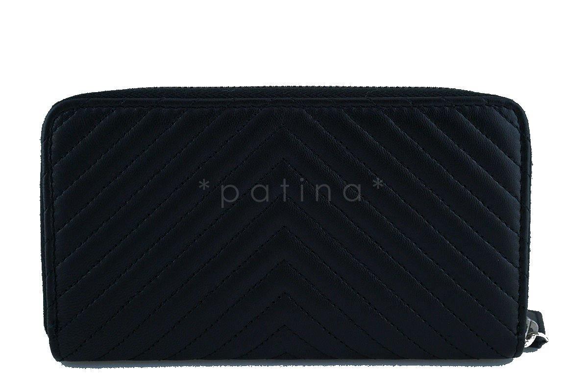 NIB Chanel Black Chevron Compact Zip Around Small Card Wallet Case